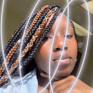 Meet your Posher, Junia